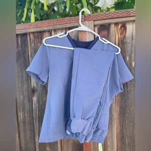 FIGS scrub set in a blue-purple tone - small